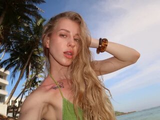 Kira mia Pic
