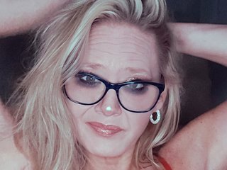 HaleyRenee Pic