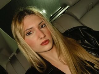 Larissa516 Pic