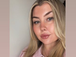 PeachyPolUK Pic