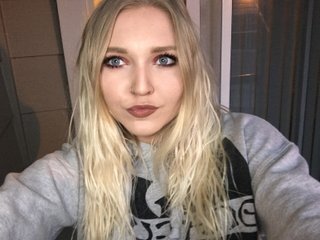 HotHousewifeHolly Pic