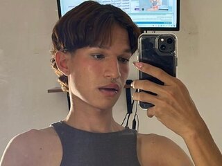 CameronMiranda Pic