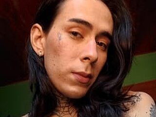 Lili Doliver Pic