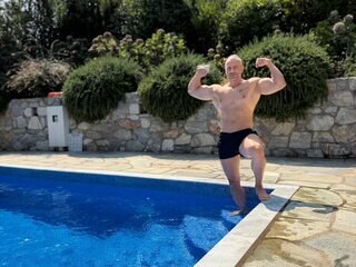 Trent Macho Pic