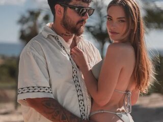 MrAndMrsSavage Pic