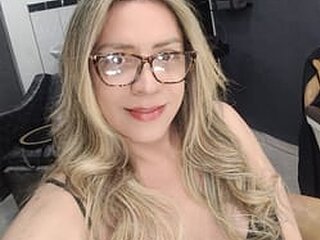 Melyssa Sharrel Pic